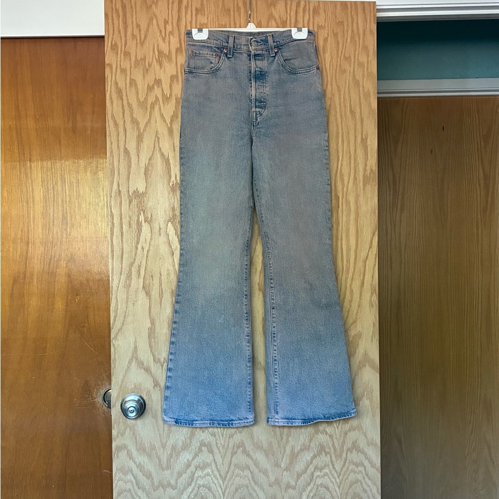 Levi's Premium Ribcage Flare Blue Jeans